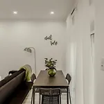 Apartment Flat 5 *