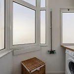 Flat 5