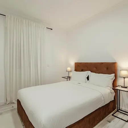 Flat 5 Amadora