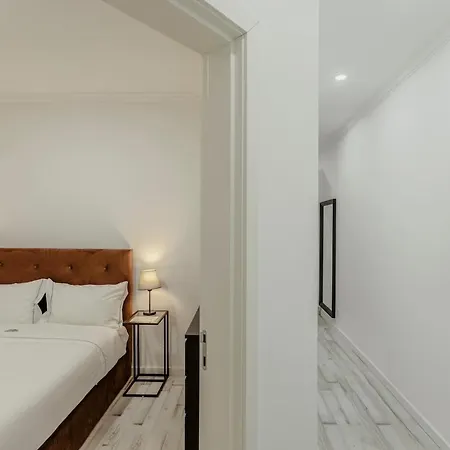 Flat 5 Amadora